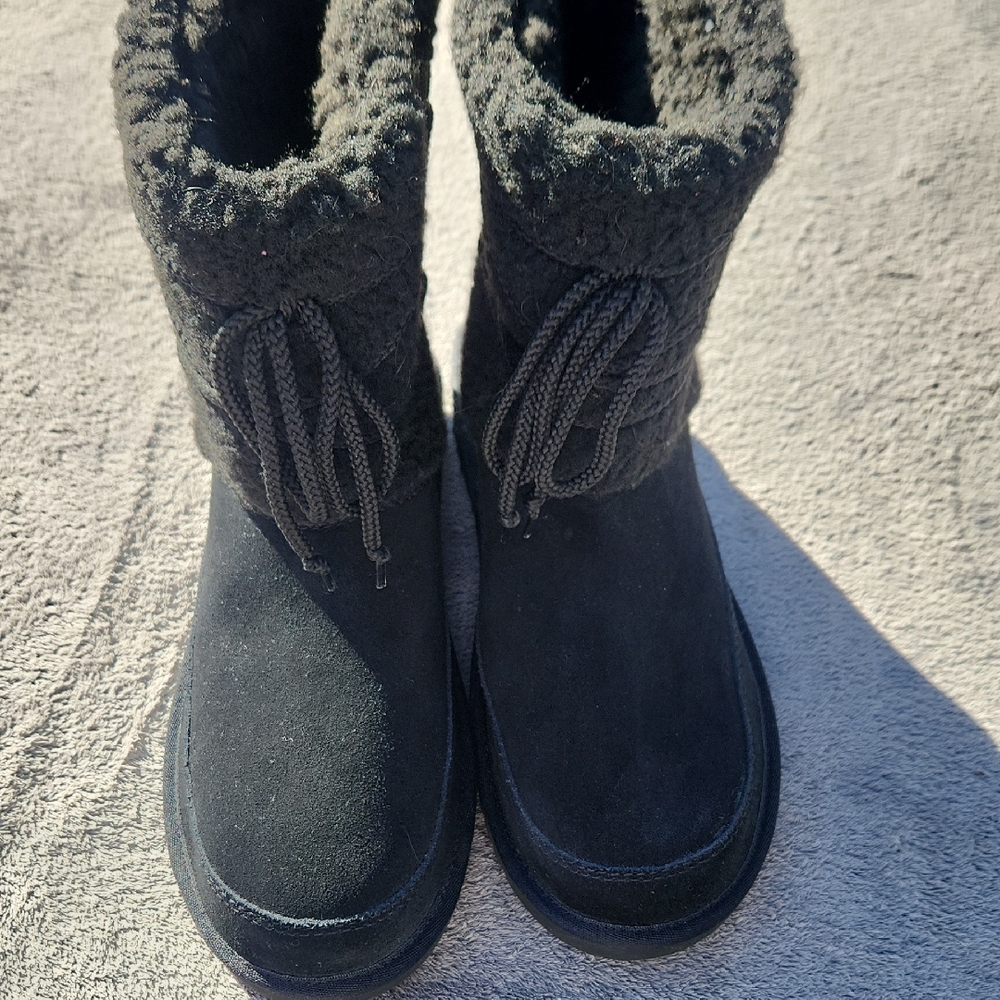 Koolaburra By UGG Michon BlackAnkle Boots with Fleece Lining NWOT
